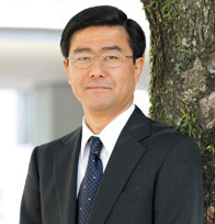 学校法人樟蔭学園 理事長 森眞太郎