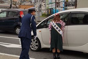 2018.04.06_香芝警察署一日警察署長3.JPG