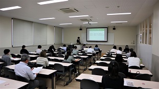 0613_坂田先生1-1.jpg