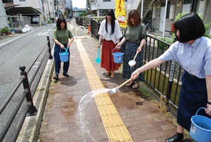 2018.08.06_長瀬川打ち水大作戦3.JPG